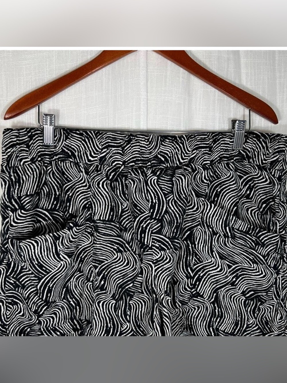 a new day Black & White Printed High-Waist Skort